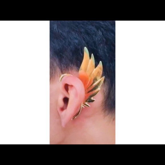 Women Unisex Single Left Ear Cuff Earring 1 Piece Feathered Metal Gold Tone NWOT - Picture 5 of 5